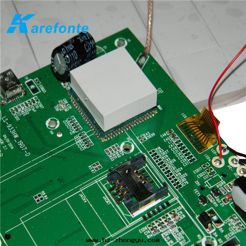 白(bái)色導热(rè)矽胶(jiāo)片(piàn)