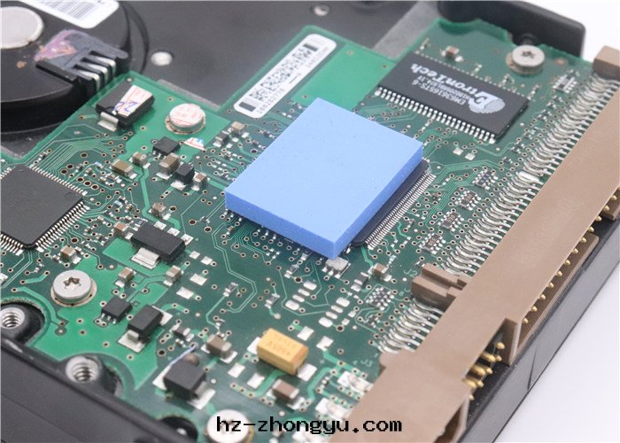 非(fēi)矽導热(rè)矽胶(jiāo)片(piàn)